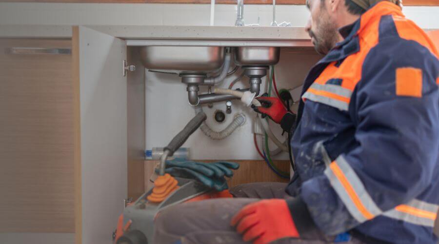 Professional slab leak plumber services in Brownwood, MO